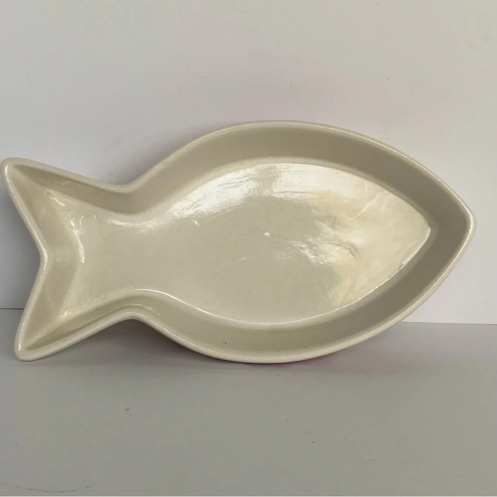 Cat Bowl Fish Shaped Ceramic “Pampered” White Pink. 8” Long Water Food Kitty